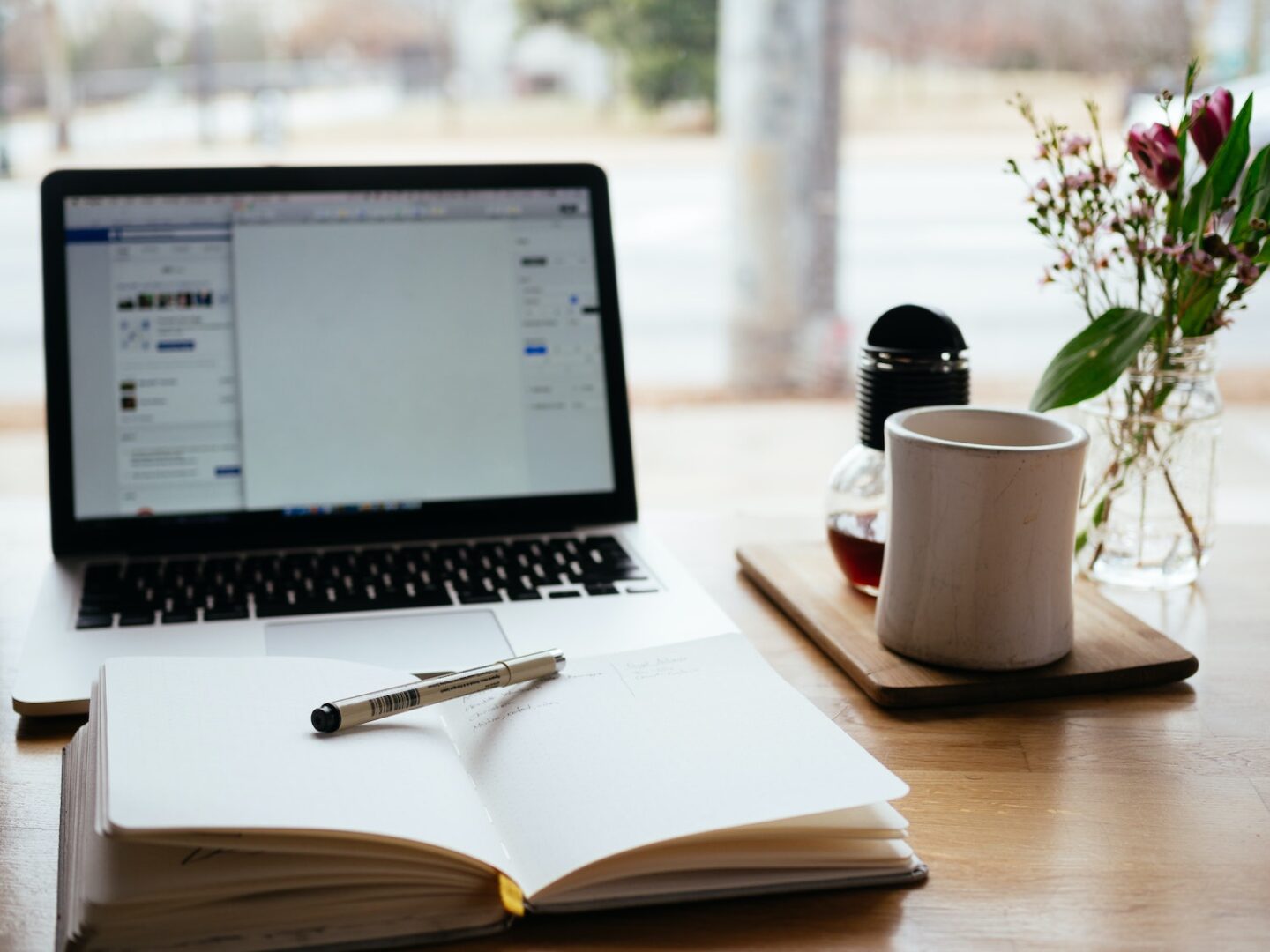 creative ways to stand out in an interview