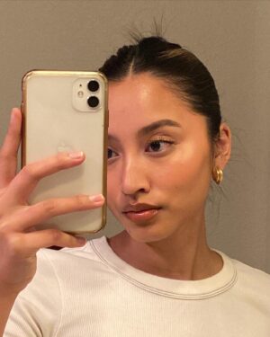 Achieving The ‘Clean’ Beauty Look